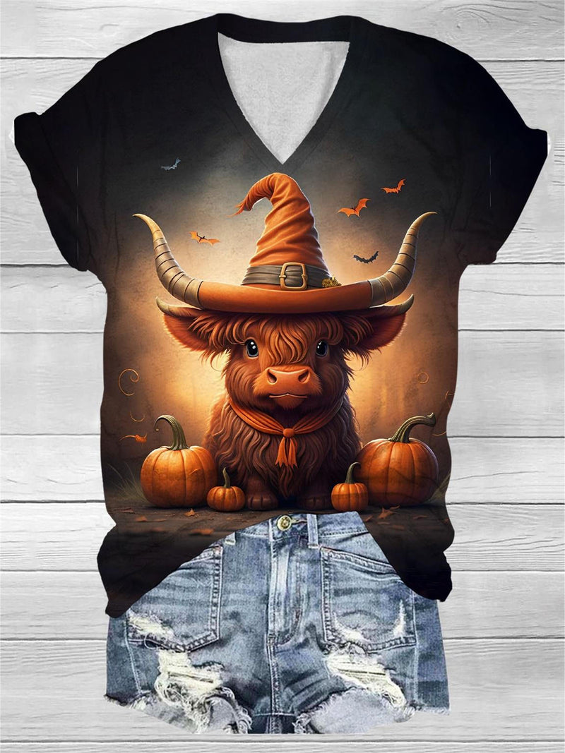 Witches Hat Highland Cow V-Neck T-Shirt